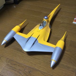 ★早い者勝ちSALE ！★ハズブロ製 スターウォーズ N1スターファイター(SF/ファンタジー/ホラー)