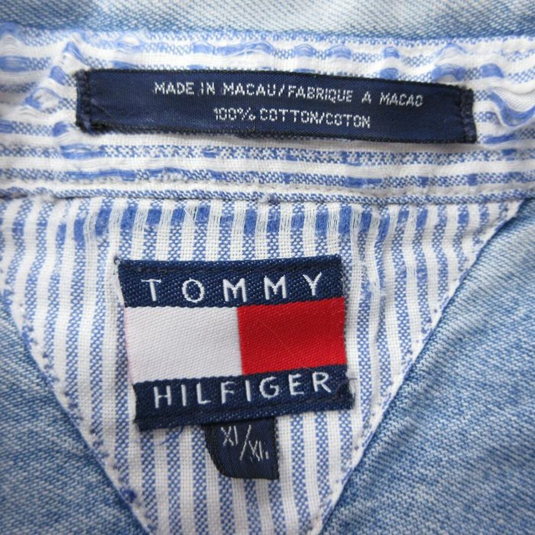 TOMMY HILFIGER(トミーヒルフィガー)の古着 トミーヒルフィガー TOMMY HILFIGER 長袖 ブランド シャツ キッズ ボーイズ 子供服 90年代 90s ワンポイントロゴ コットン ボタンダウン 薄紺 ネイビー デニム 23oct17 キッズ/ベビー/マタニティのベビー服(~85cm)(シャツ/カットソー)の商品写真