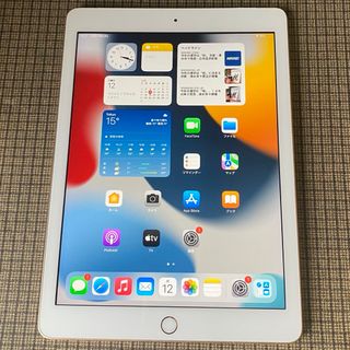 アイパッド(iPad)のiPad5世代  32GB wifi＋cellular(タブレット)