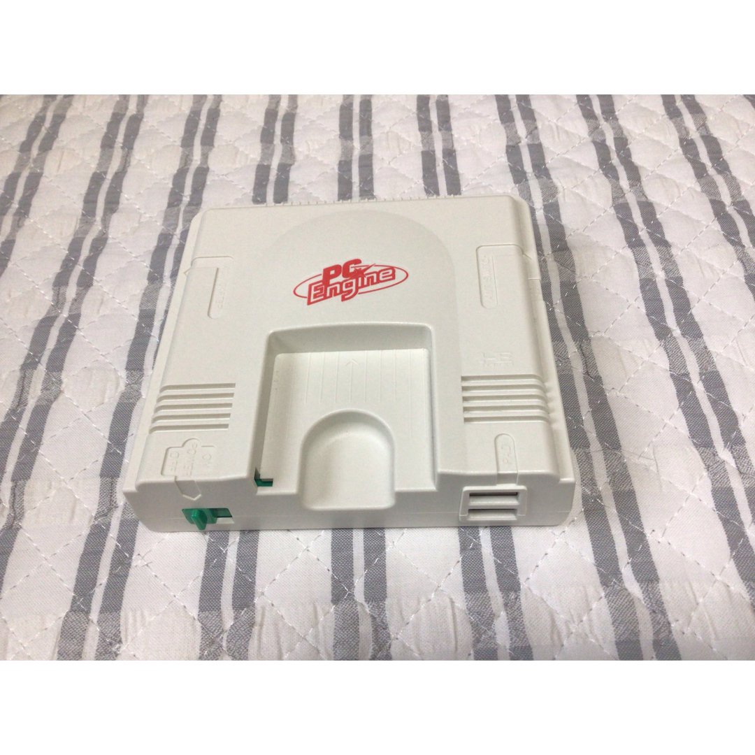 KONAMI(コナミ)のPCエンジンミニ エンタメ/ホビーのゲームソフト/ゲーム機本体(家庭用ゲーム機本体)の商品写真