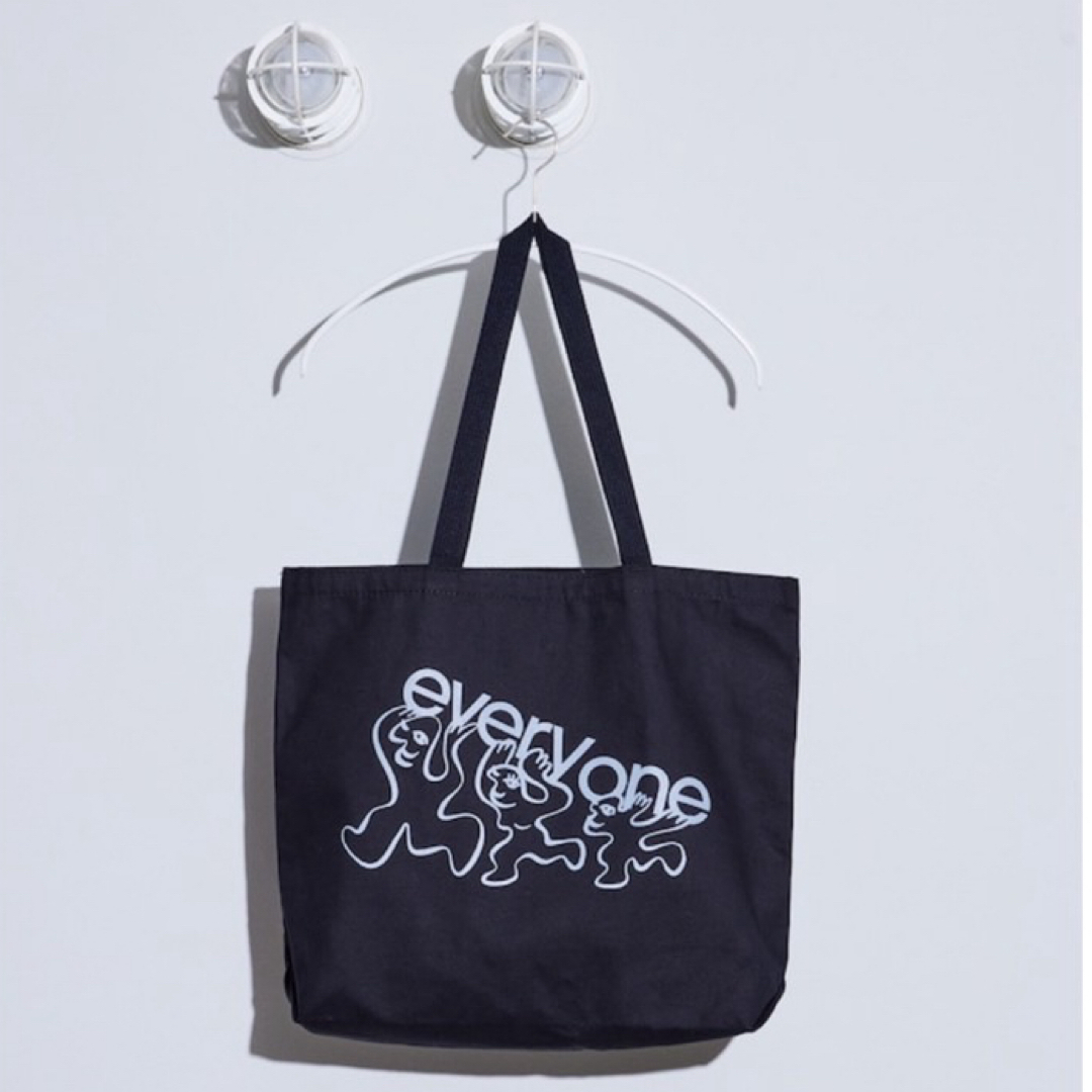 1LDK SELECT(ワンエルディーケーセレクト)の新品 everyone Vincent TOTE BAG BLACK GRAY メンズのバッグ(トートバッグ)の商品写真