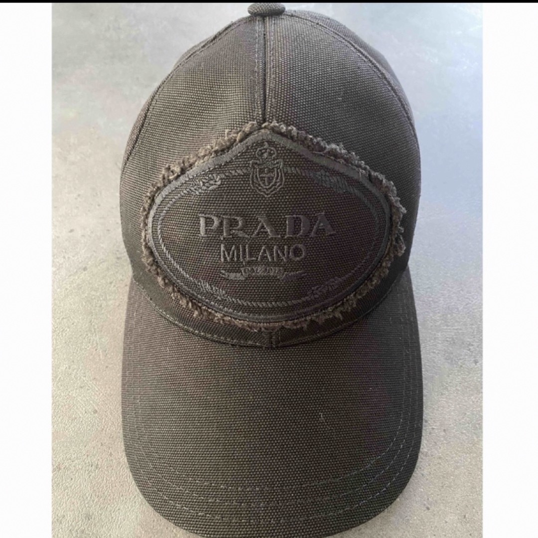 PRADA(プラダ)のお値下げ❗️正規品・PRADAベースボールキャップ レディースの帽子(キャップ)の商品写真