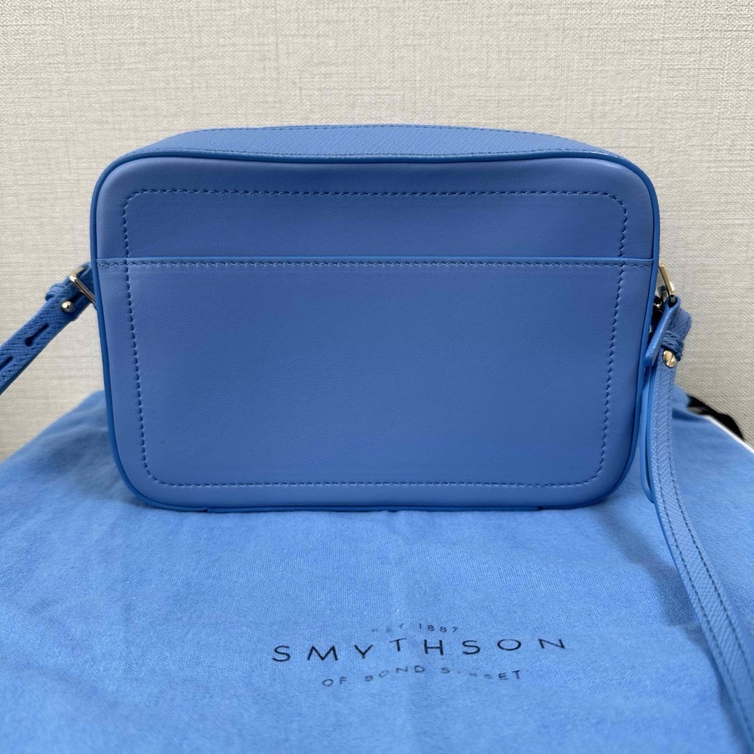 Smythson(スマイソン)のSmythson スマイソン カメラバッグ レザー クロスボディバッグ レディースのバッグ(ショルダーバッグ)の商品写真