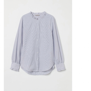 エイチアンドエム(H&M)のシャツ　ブラウス　長袖　ブルー　ストライプ　フリル　可愛い　新品　h&m(シャツ/ブラウス(長袖/七分))