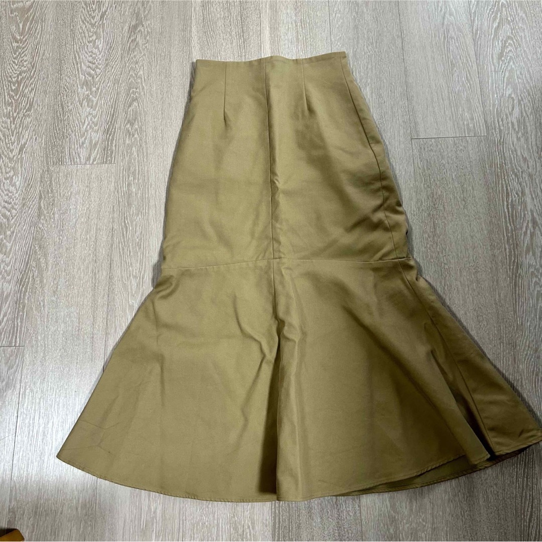 PLST(プラステ)のPLST コットンブレンドチノハイウエストマーメードスカート ベージュ　S レディースのスカート(ロングスカート)の商品写真