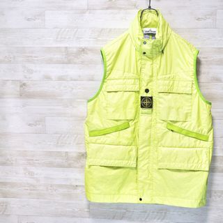 ストーンアイランド(STONE ISLAND)のSTONE ISLAND 22SS Membrana 3L Vest-Ylw/L(ベスト)