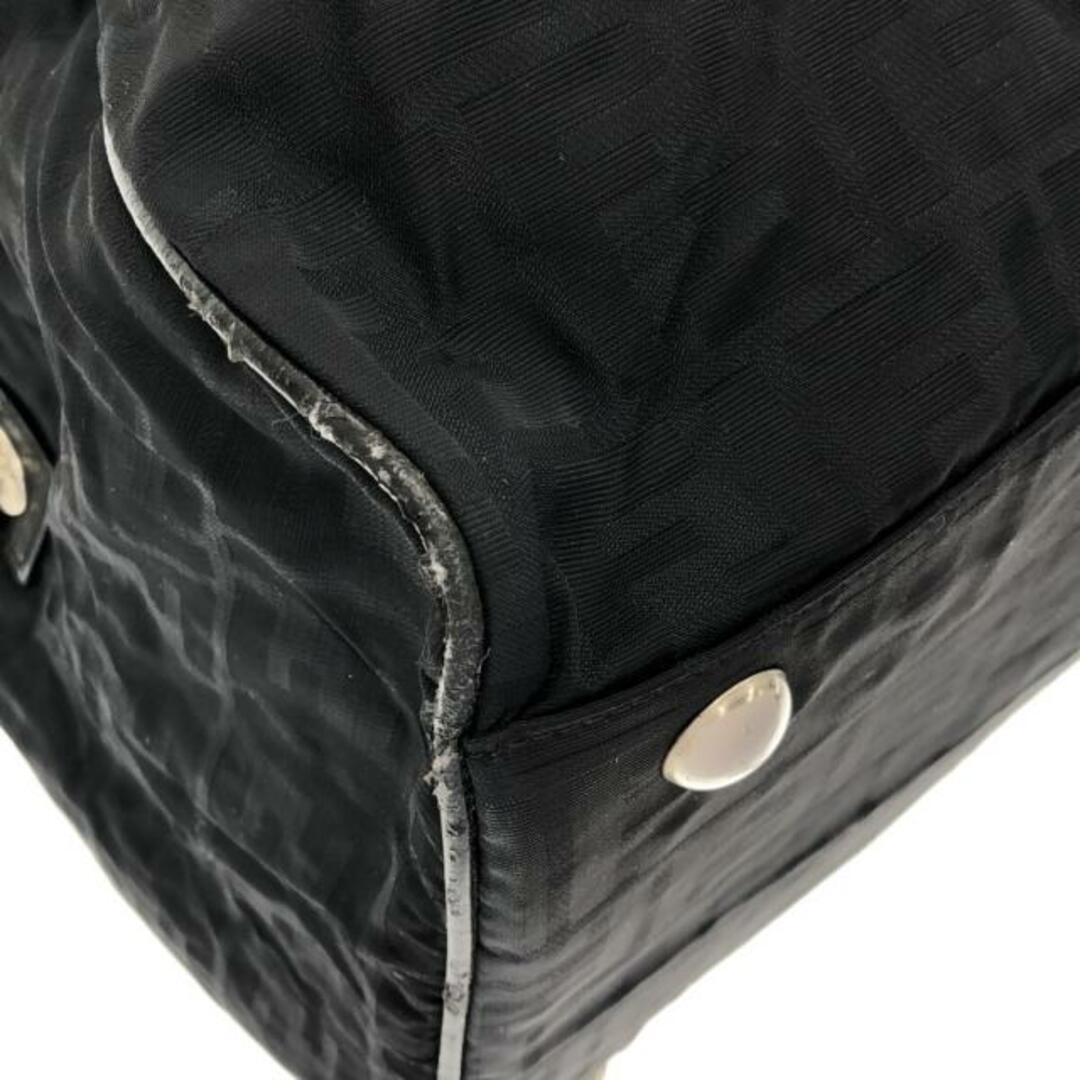FENDI(フェンディ)のFENDI(フェンディ) ボストンバッグ ズッカ柄 26646 黒 ナイロンジャガード×レザー レディースのバッグ(ボストンバッグ)の商品写真