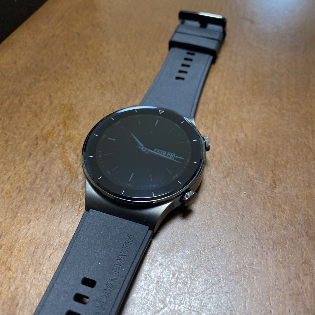 HUAWEI(ファーウェイ)のファーウェイ　WATCH GT2 Pro メンズの時計(腕時計(デジタル))の商品写真