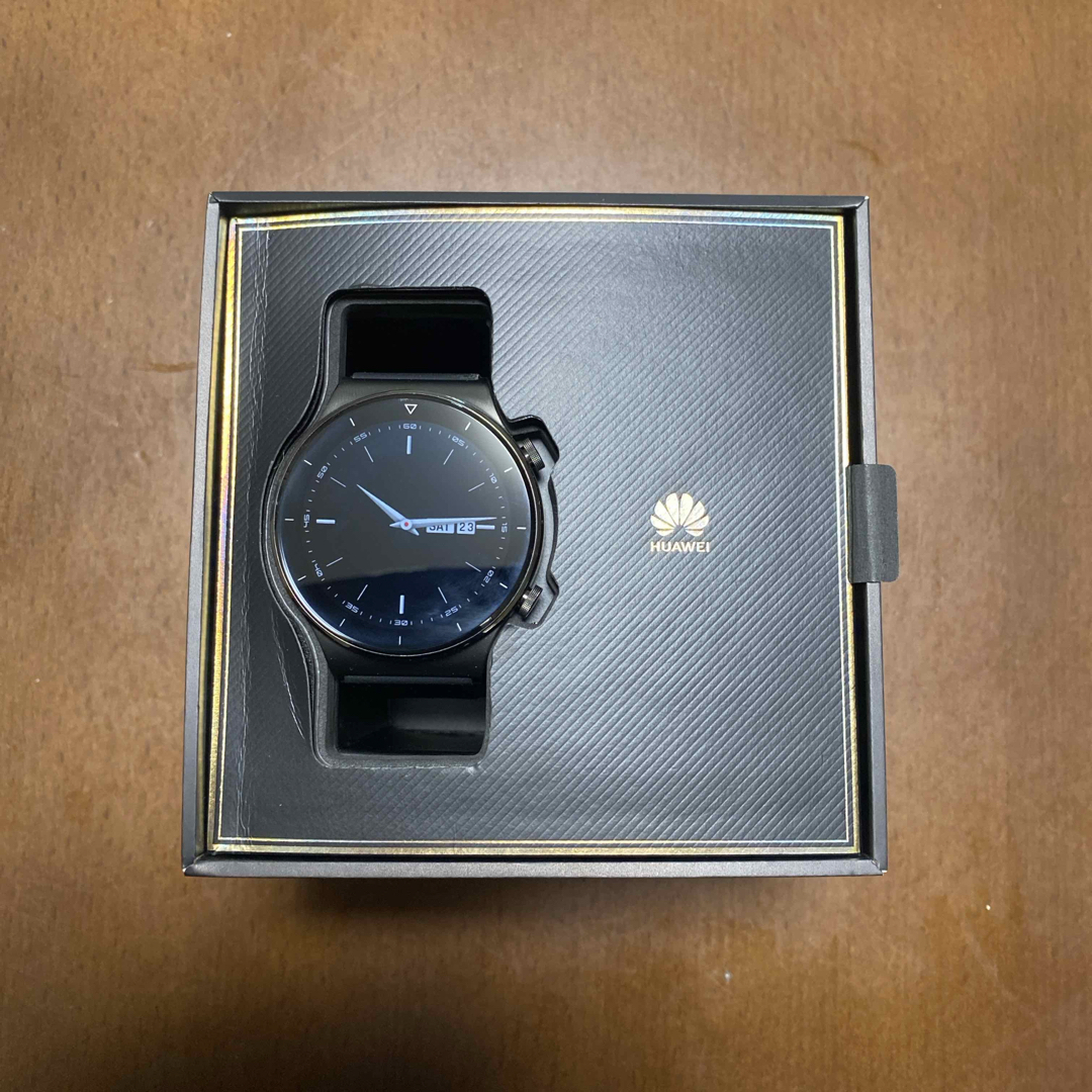 HUAWEI(ファーウェイ)のファーウェイ　WATCH GT2 Pro メンズの時計(腕時計(デジタル))の商品写真