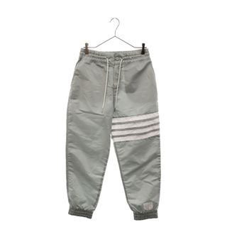 THOM BROWNE - THOM BROWNE トムブラウン 4BAR RELAXED FIT TRACK PANTS リラックス フィット トラックナイロンパンツ グレー MJQ062A-04016055