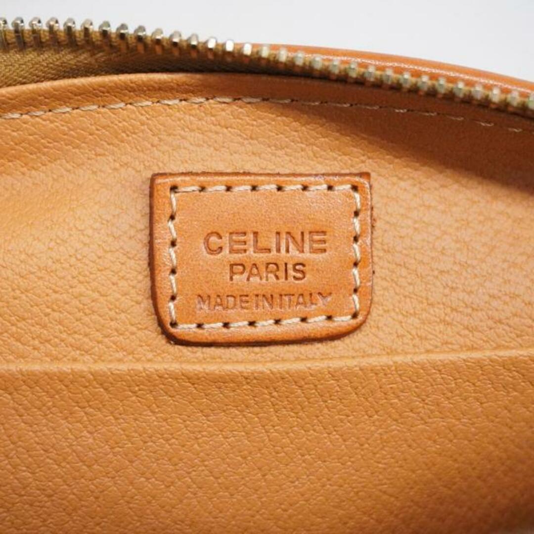 celine(セリーヌ)の【4gd3223】セリーヌ ポーチ/マカダム/PVC/レザー/ブラウン/ゴールド金具 【中古】 レディース レディースのファッション小物(ポーチ)の商品写真