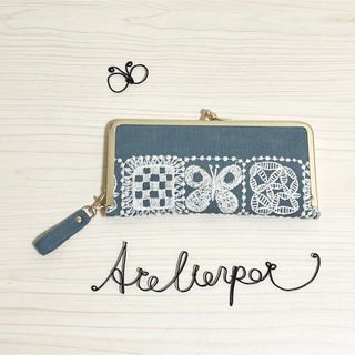 ミナペルホネン(mina perhonen)の★ミナペルホネン★forest tile blueのがま口財布★持手付(財布)