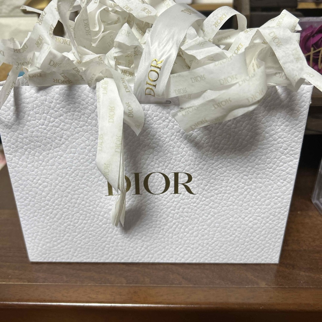 Dior(ディオール)のディオールショウサンククルーク183新品 コスメ/美容のベースメイク/化粧品(アイシャドウ)の商品写真