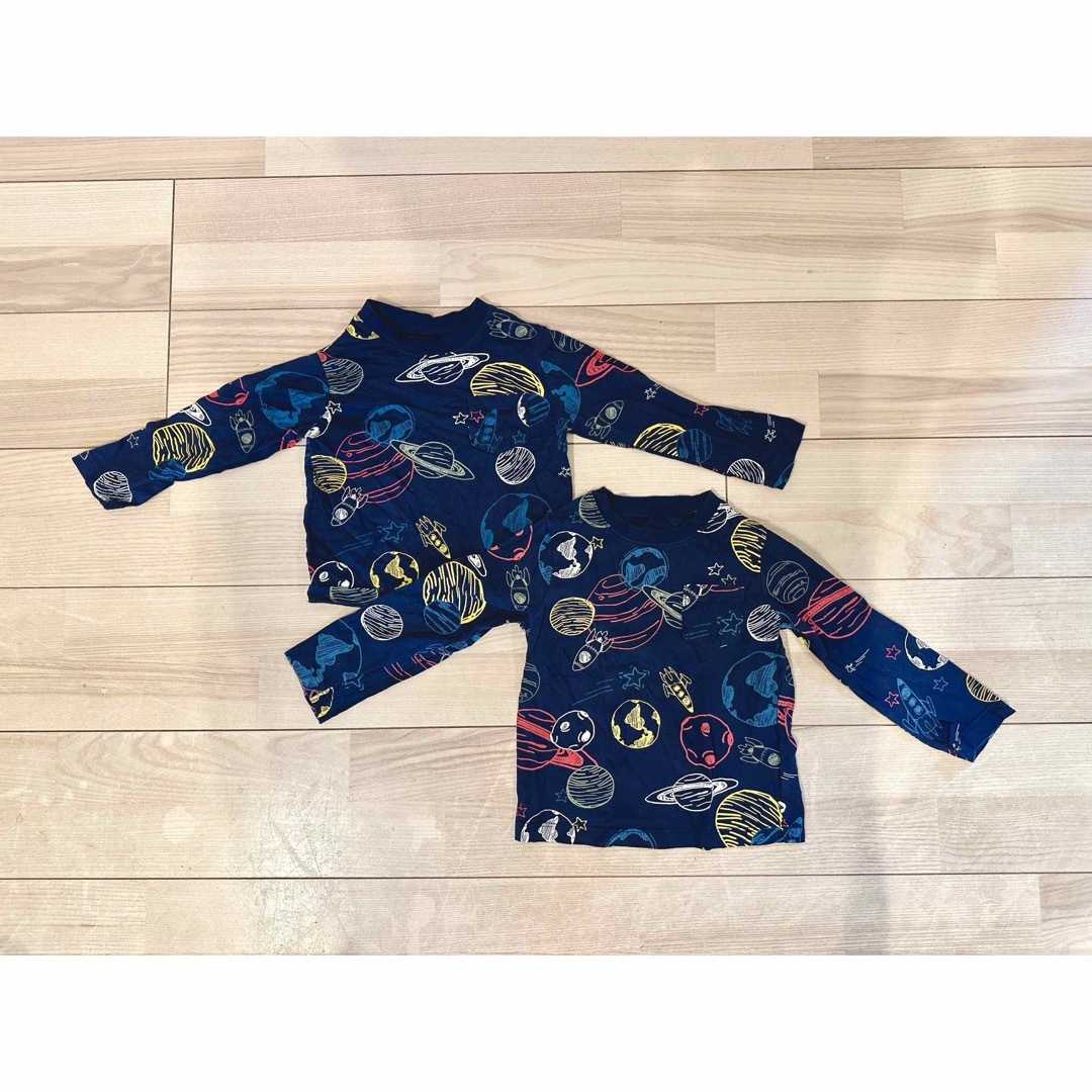 GAP(ギャップ)の【GAP】長袖2着セット/95･100センチ キッズ/ベビー/マタニティのキッズ服男の子用(90cm~)(Tシャツ/カットソー)の商品写真