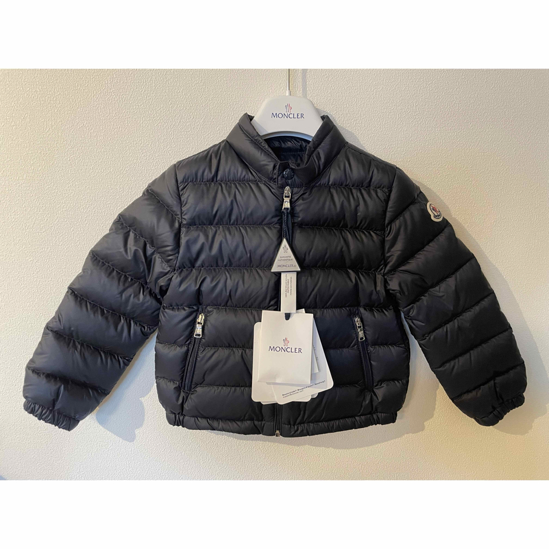 MONCLER(モンクレール)の【新品】MONCLERモンクレール　ACORUS 3A キッズ/ベビー/マタニティのキッズ服男の子用(90cm~)(ジャケット/上着)の商品写真