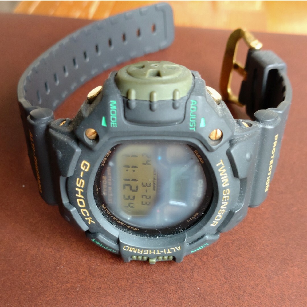 カシオ DW-6700 G-SHOCK ジーショック スカイフォース 腕時計　ジ メンズの時計(腕時計(デジタル))の商品写真