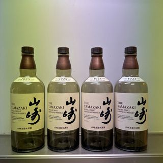 サントリー(サントリー)の山崎 空瓶 4本 700ml 中身無し サントリー ウイスキー(ウイスキー)