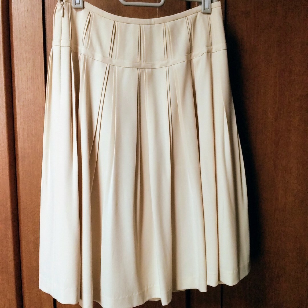 Harrods(ハロッズ)のHarrods スカート レディースのスカート(ひざ丈スカート)の商品写真