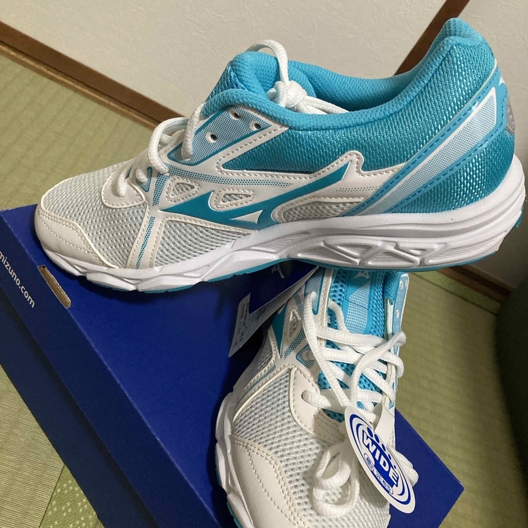 MIZUNO(ミズノ)のミズノ　マキシマイザー22 レディースの靴/シューズ(スニーカー)の商品写真