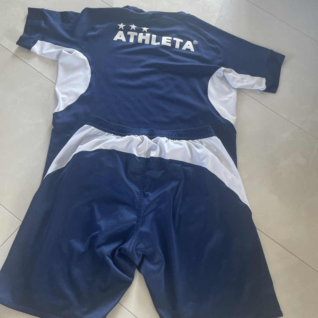 ATHLETA(アスレタ)のアスレタ上下　M リバーシブル スポーツ/アウトドアのサッカー/フットサル(ウェア)の商品写真