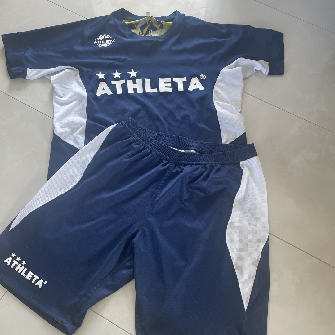 ATHLETA(アスレタ)のアスレタ上下　M リバーシブル スポーツ/アウトドアのサッカー/フットサル(ウェア)の商品写真