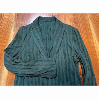 ISSEY MIYAKE(テーラードジャケット)のフリマアイテム一覧 ISSEY MIYAKE(テーラードジャケット)のフリマアイテム一覧