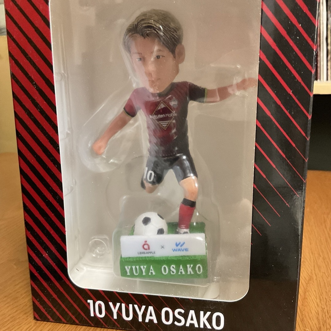 ヴィッセル神戸　大迫勇也ボブルヘッド スポーツ/アウトドアのサッカー/フットサル(記念品/関連グッズ)の商品写真