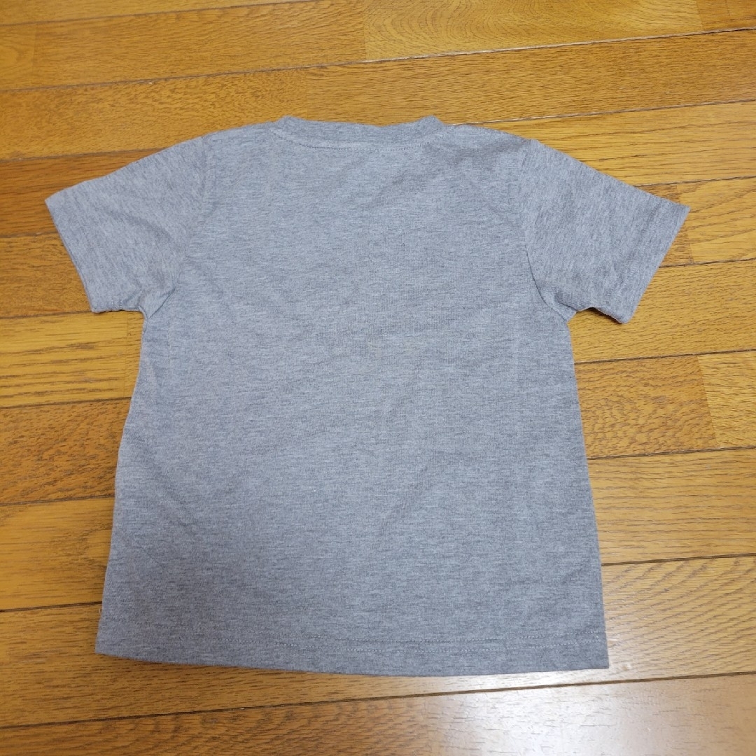 ミニオン(ミニオン)の新品⭐ミニオン⭐Tシャツ⭐120 キッズ/ベビー/マタニティのキッズ服男の子用(90cm~)(Tシャツ/カットソー)の商品写真