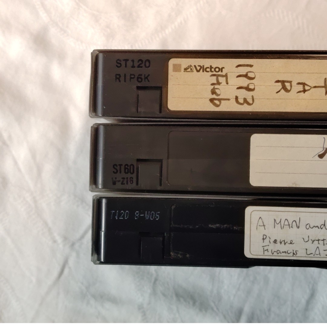 ビデオテープ  中古 VHS 3本 上書き用 スマホ/家電/カメラのテレビ/映像機器(その他)の商品写真