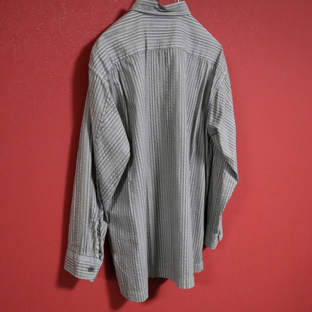 ISSEY MIYAKE(イッセイミヤケ)の【美品/モード】ISSEY MIYAKE プリーツデザイン グレー シャツ メンズのトップス(Tシャツ/カットソー(七分/長袖))の商品写真