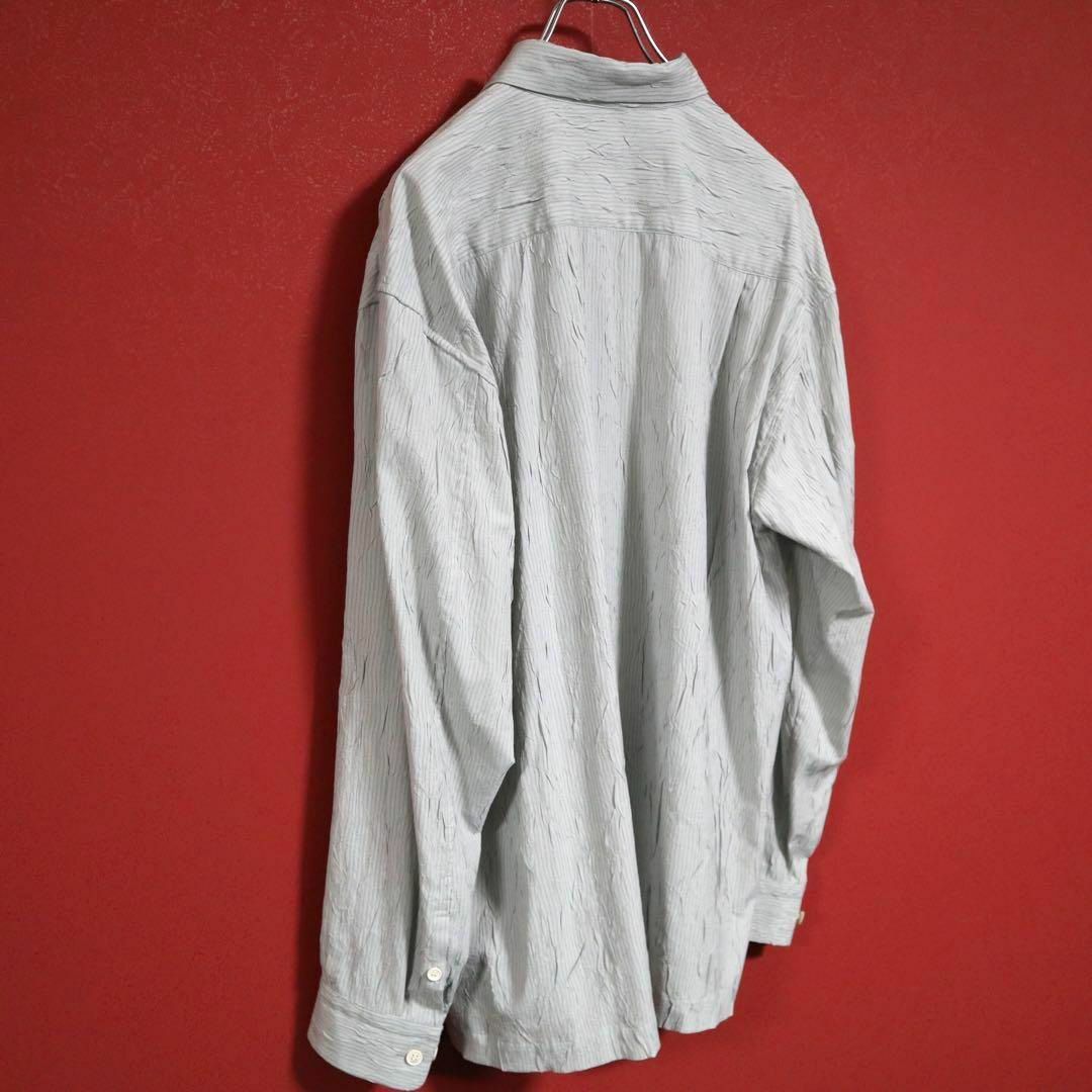 ISSEY MIYAKE(イッセイミヤケ)の【極希少】ISSEY MIYAKE MEN シワ加工デザイン ストライプ シャツ メンズのトップス(Tシャツ/カットソー(七分/長袖))の商品写真