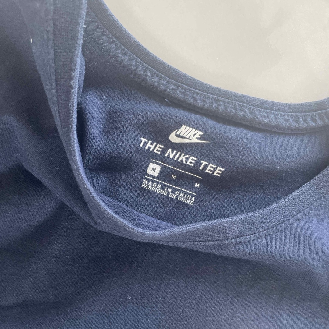 NIKE(ナイキ)のNIKE TシャツMサイズ レディースのトップス(Tシャツ(半袖/袖なし))の商品写真