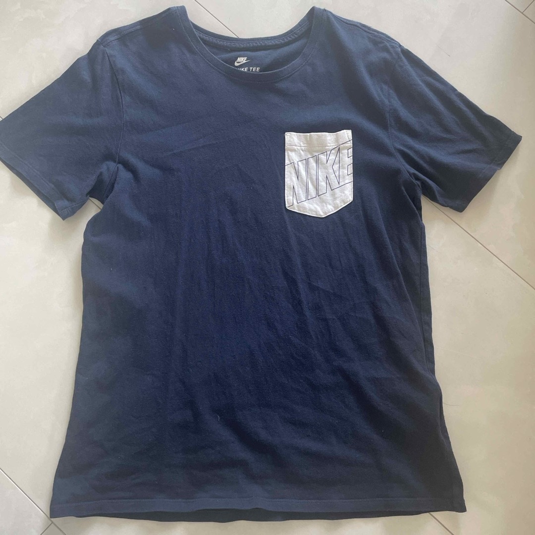 NIKE(ナイキ)のNIKE TシャツMサイズ レディースのトップス(Tシャツ(半袖/袖なし))の商品写真