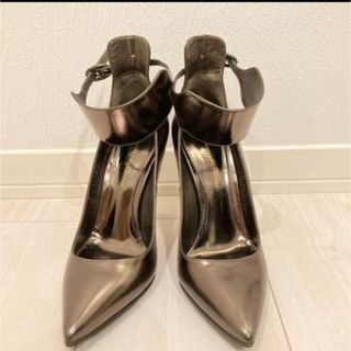 Gianvito Rossi - ジャンヴィトロッシ ベージュレザー メッシュクリア Gianvito Rossi - ジャンヴィトロッシ ベージュレザー メッシュクリア