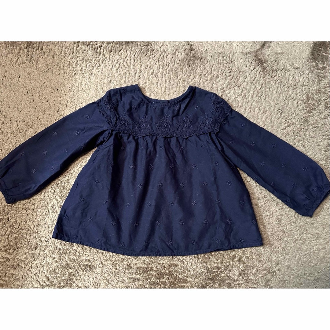 babyGAP(ベビーギャップ)のブラウス2枚セット キッズ/ベビー/マタニティのキッズ服女の子用(90cm~)(ブラウス)の商品写真