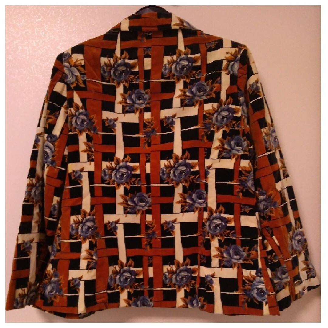 ロマン吉忠 ビンテージ 花柄ジャケット レディースのジャケット/アウター(テーラードジャケット)の商品写真
