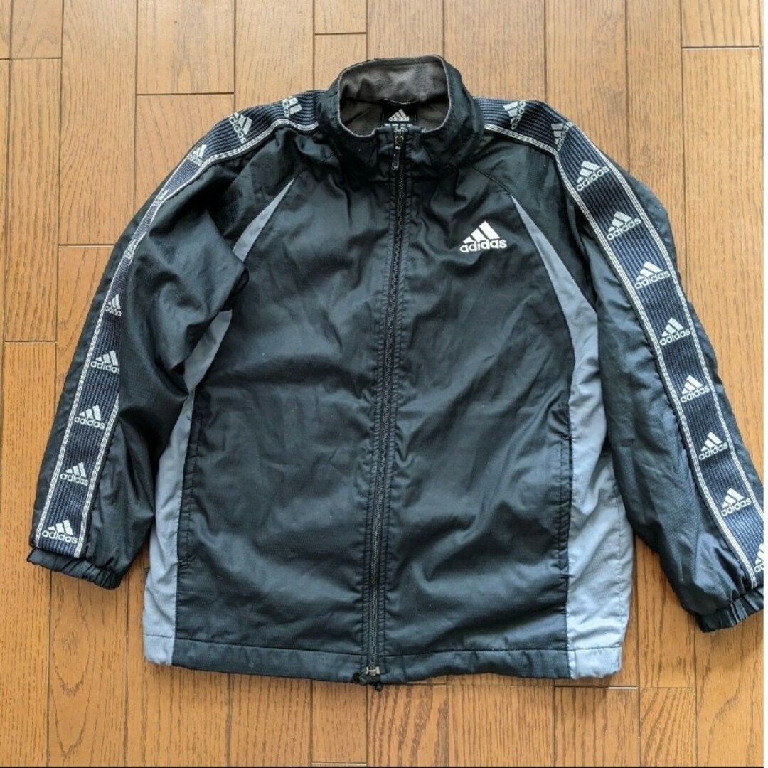 adidas(アディダス)のadidas 130cm ジャンパー キッズ/ベビー/マタニティのキッズ服男の子用(90cm~)(ジャケット/上着)の商品写真