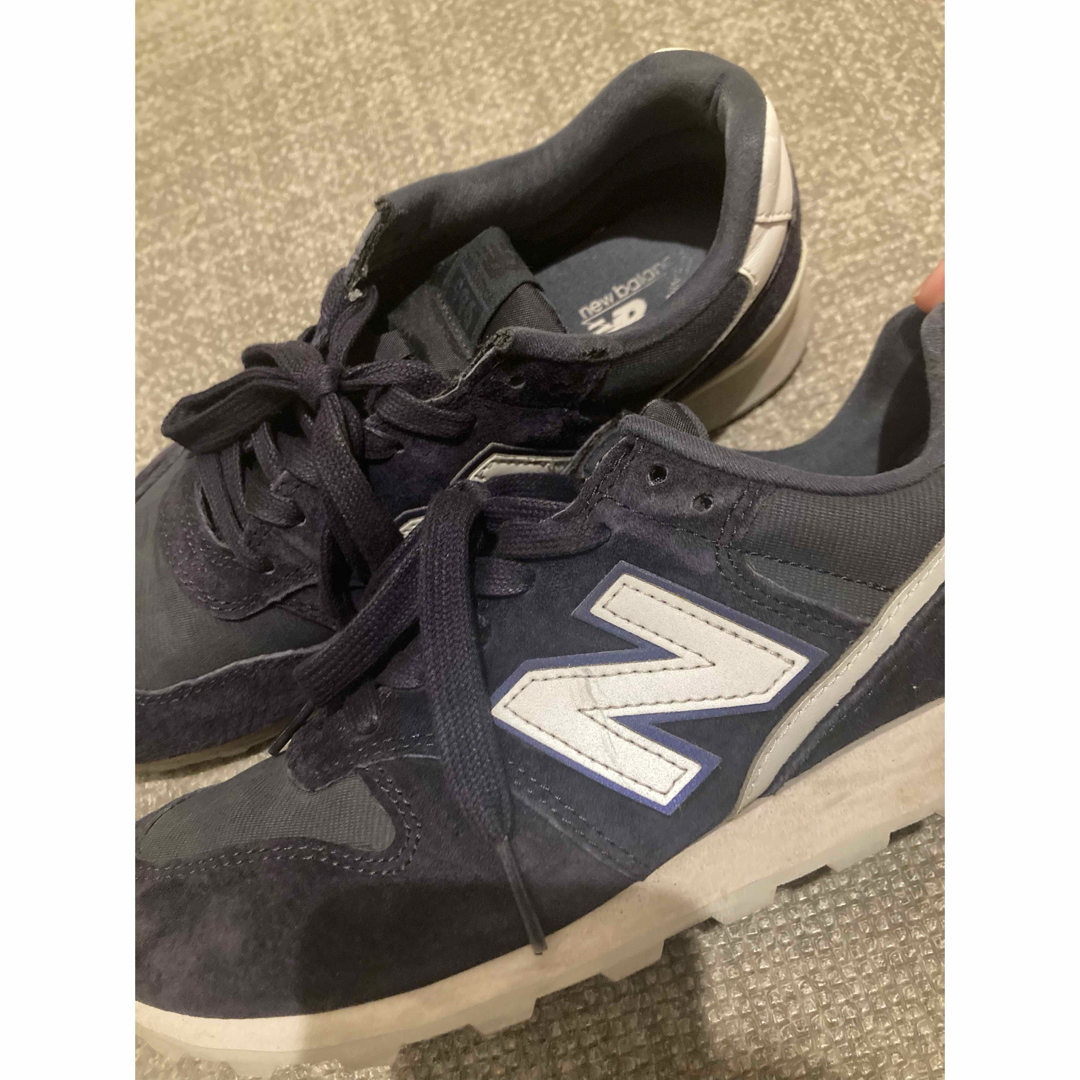 New Balance(ニューバランス)のニューバランス996 スニーカー　24.5 レディースの靴/シューズ(スニーカー)の商品写真