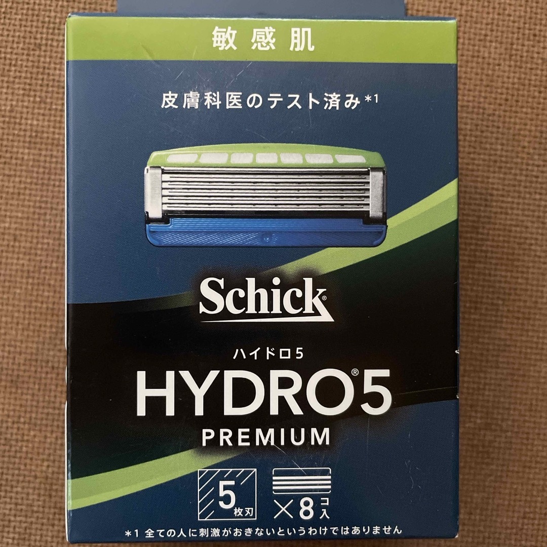 Schick(シック)のハイドロ5 プレミアム　替え刃8個 コスメ/美容のシェービング(カミソリ)の商品写真