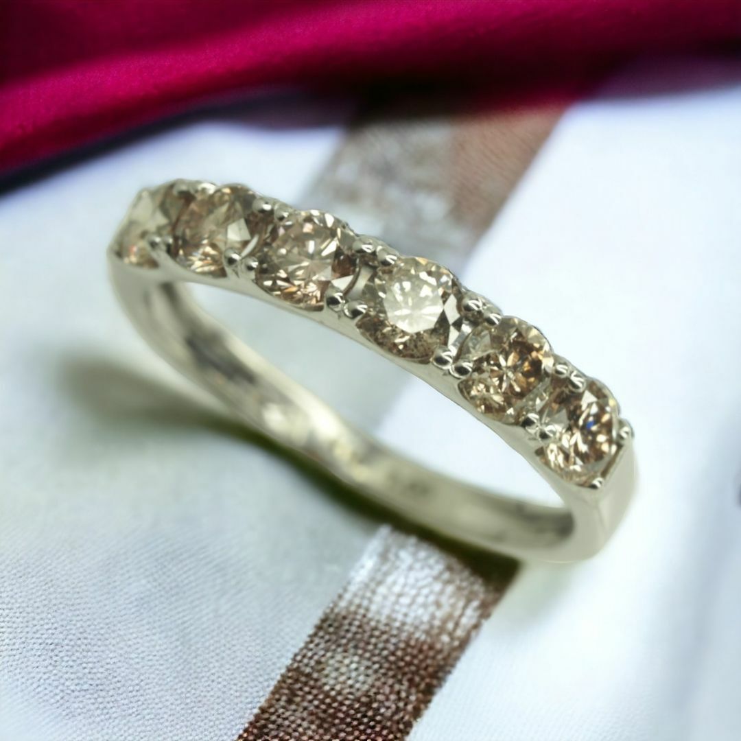 ◆激安！新品　未使用　天然ダイヤモンドリング　指輪　K18WG D1.00ct レディースのアクセサリー(リング(指輪))の商品写真
