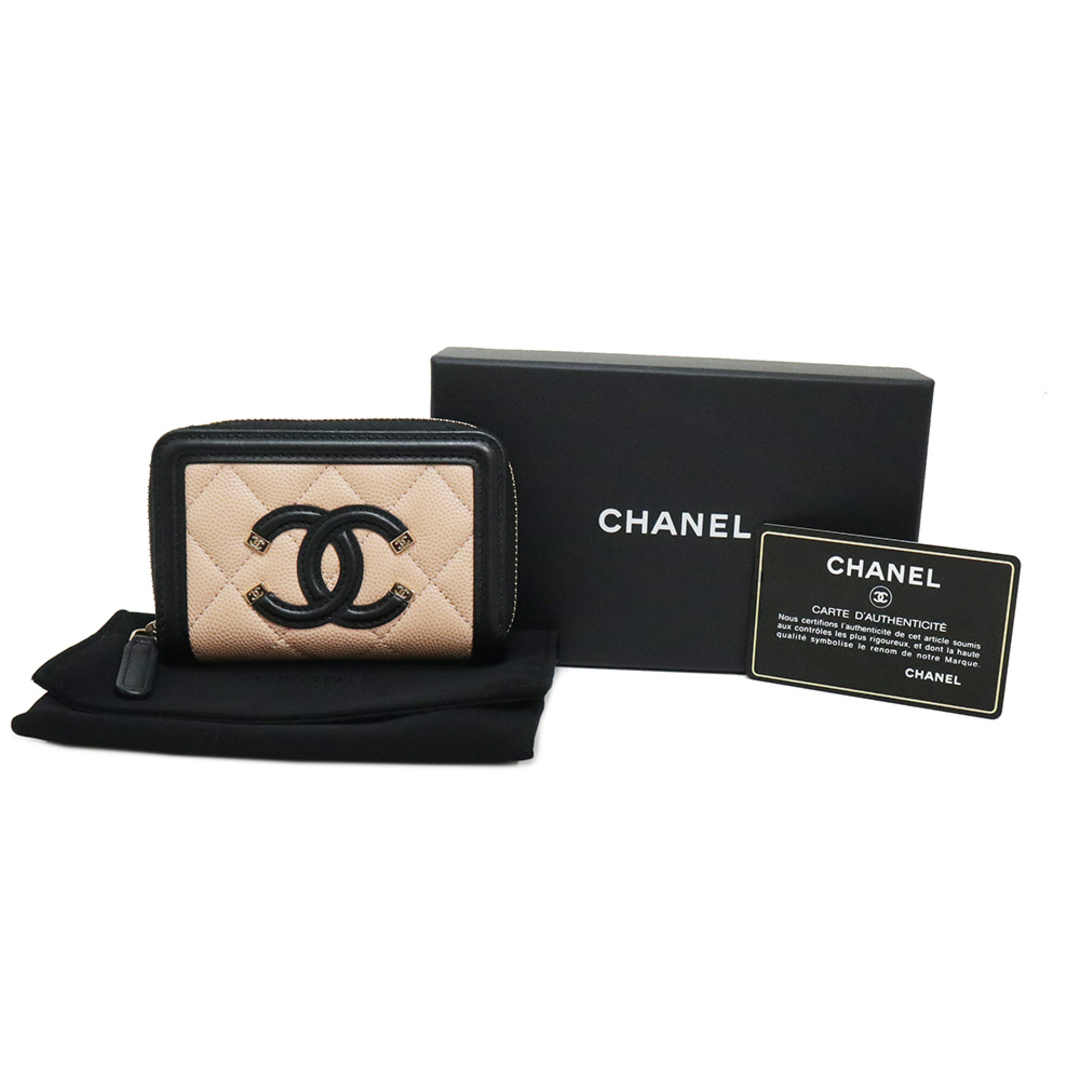 CHANEL(シャネル)のシャネル CC フィリグリー コインケース 小銭入れ 財布 キャビアスキン レザー ベージュ ブラック 黒 ゴールド金具 A81459 箱付 CHANEL（新品・未使用品） レディースのファッション小物(コインケース)の商品写真