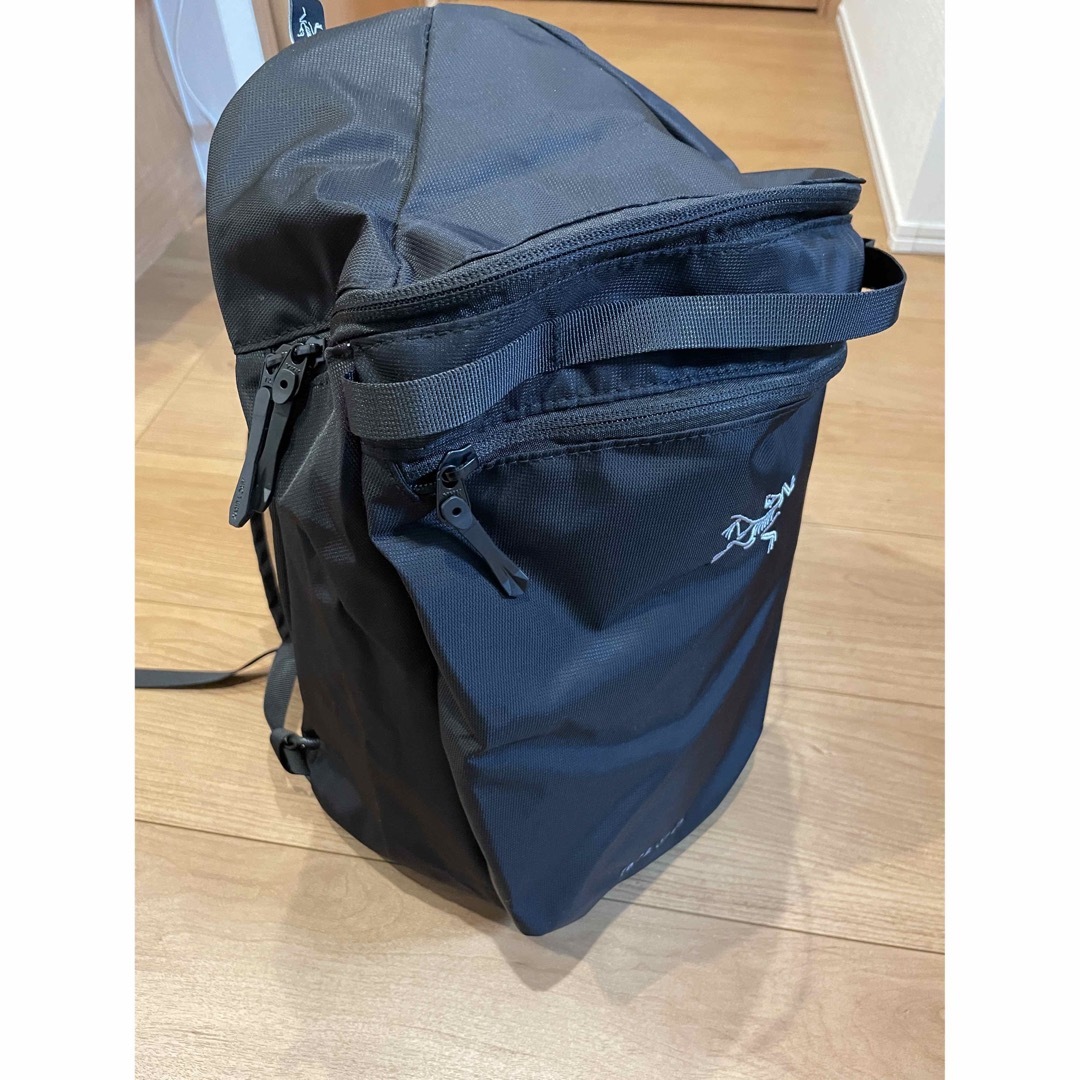 ARC'TERYX(アークテリクス)の ARC’TERYX　アークテリクス  ヒリアド 15L リュック バッグ メンズのバッグ(バッグパック/リュック)の商品写真