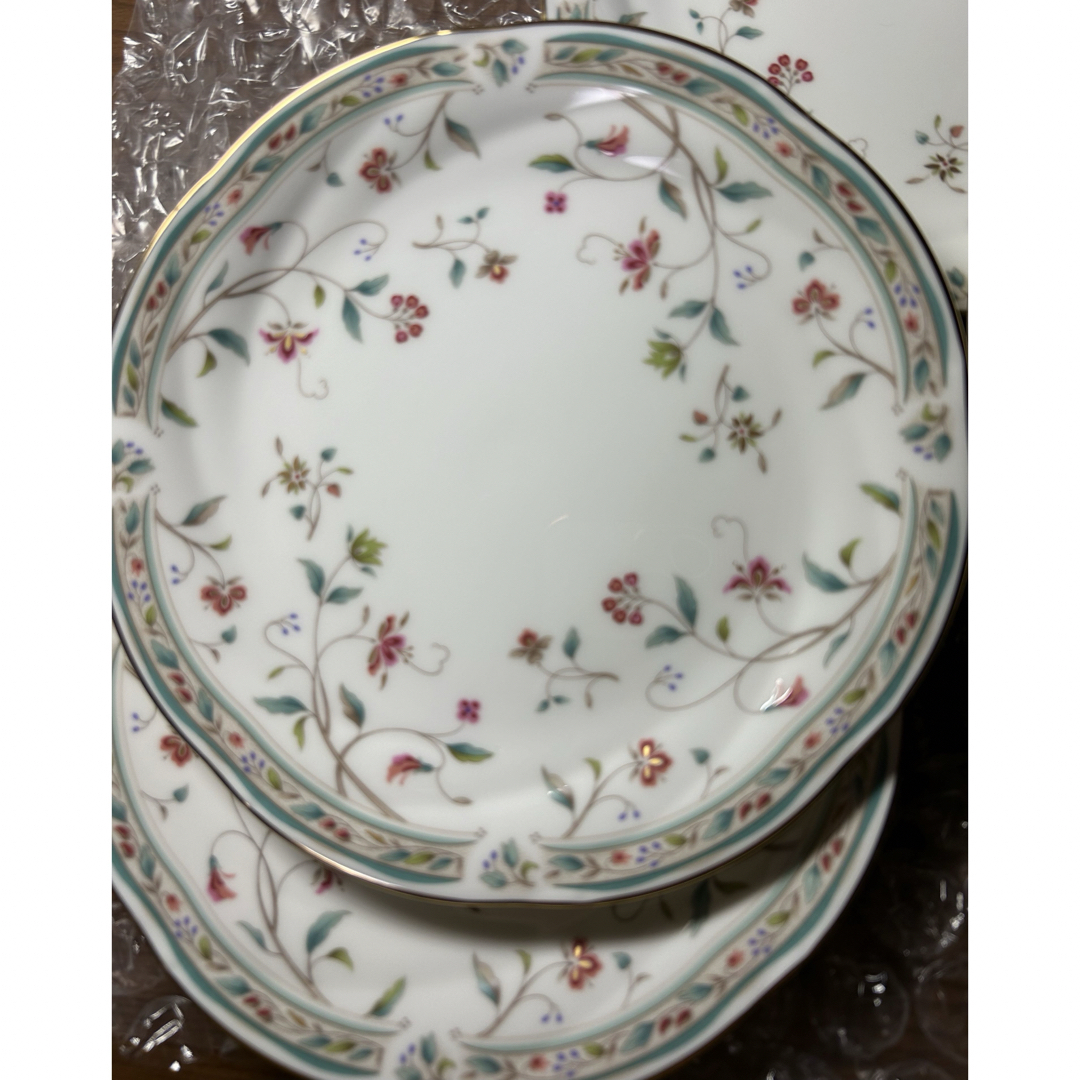 Noritake(ノリタケ)のノリタケ花更紗プレート18cm インテリア/住まい/日用品のキッチン/食器(食器)の商品写真