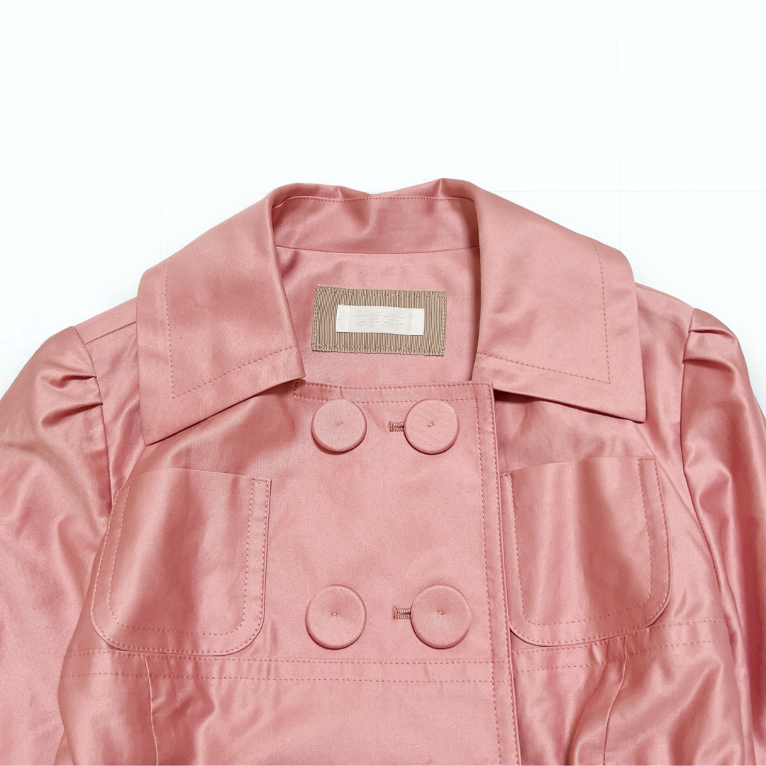 TO BE CHIC(トゥービーシック)のTO BE CHIC トレンチコート ショート スプリングコート ピンク 40 レディースのジャケット/アウター(トレンチコート)の商品写真