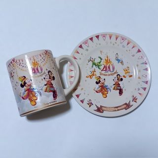 ディズニー(Disney)の40周年ディズニースーベニアカップ&プレート(食器)