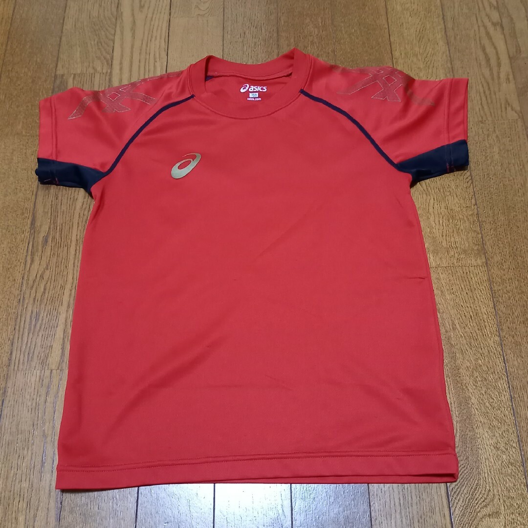 asics(アシックス)のasics 130cm Tシャツ キッズ/ベビー/マタニティのキッズ服男の子用(90cm~)(Tシャツ/カットソー)の商品写真