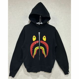 ＊BAPE BY A BATHING APE シャーク パーカー S