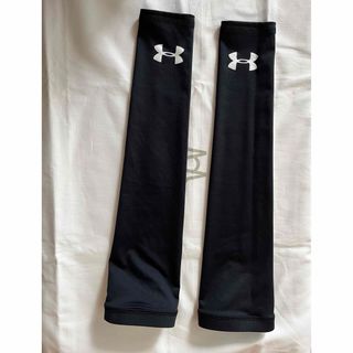 アンダーアーマー(UNDER ARMOUR)のアンダーアーマー　アームスリーブ(トレーニング用品)