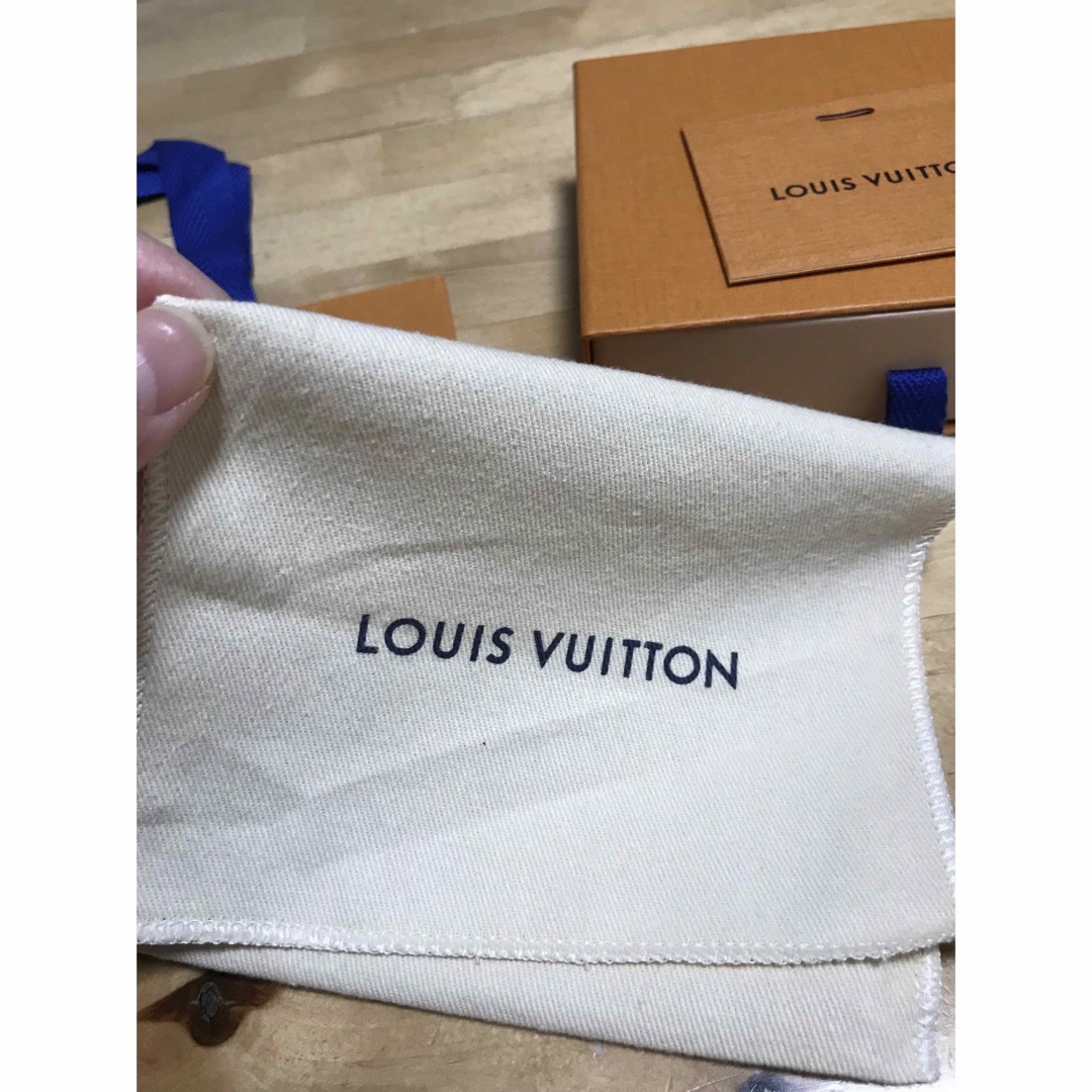 LOUIS VUITTON(ルイヴィトン)のルイヴィトン　ウォレット　ラッピング　2セット インテリア/住まい/日用品のオフィス用品(ラッピング/包装)の商品写真