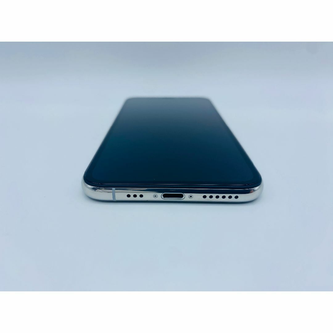 068 iPhone XS 256GB シルバー/新品バッテリー/シムフリー 068 iPhone XS 256GB シルバー/新品バッテリー/シムフリー